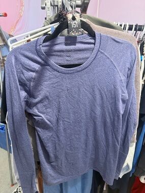 151. lululemon swiftly tech longsleeve 8